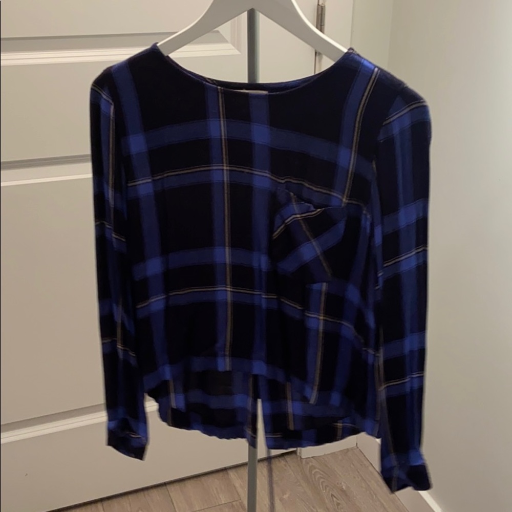 Long sleeve Braided Back Long Sleeve Shirt